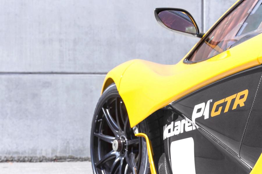 Детали экстерьера McLaren P1 GTR (34 of 58) 2015 года  (фото 28 из 35)